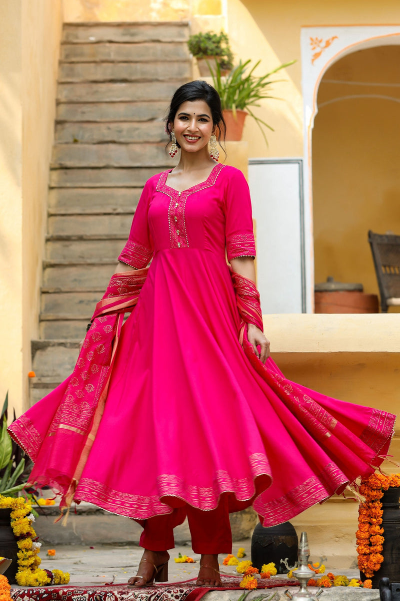 Flared Rani Pink Colour Suit Set Gillori
