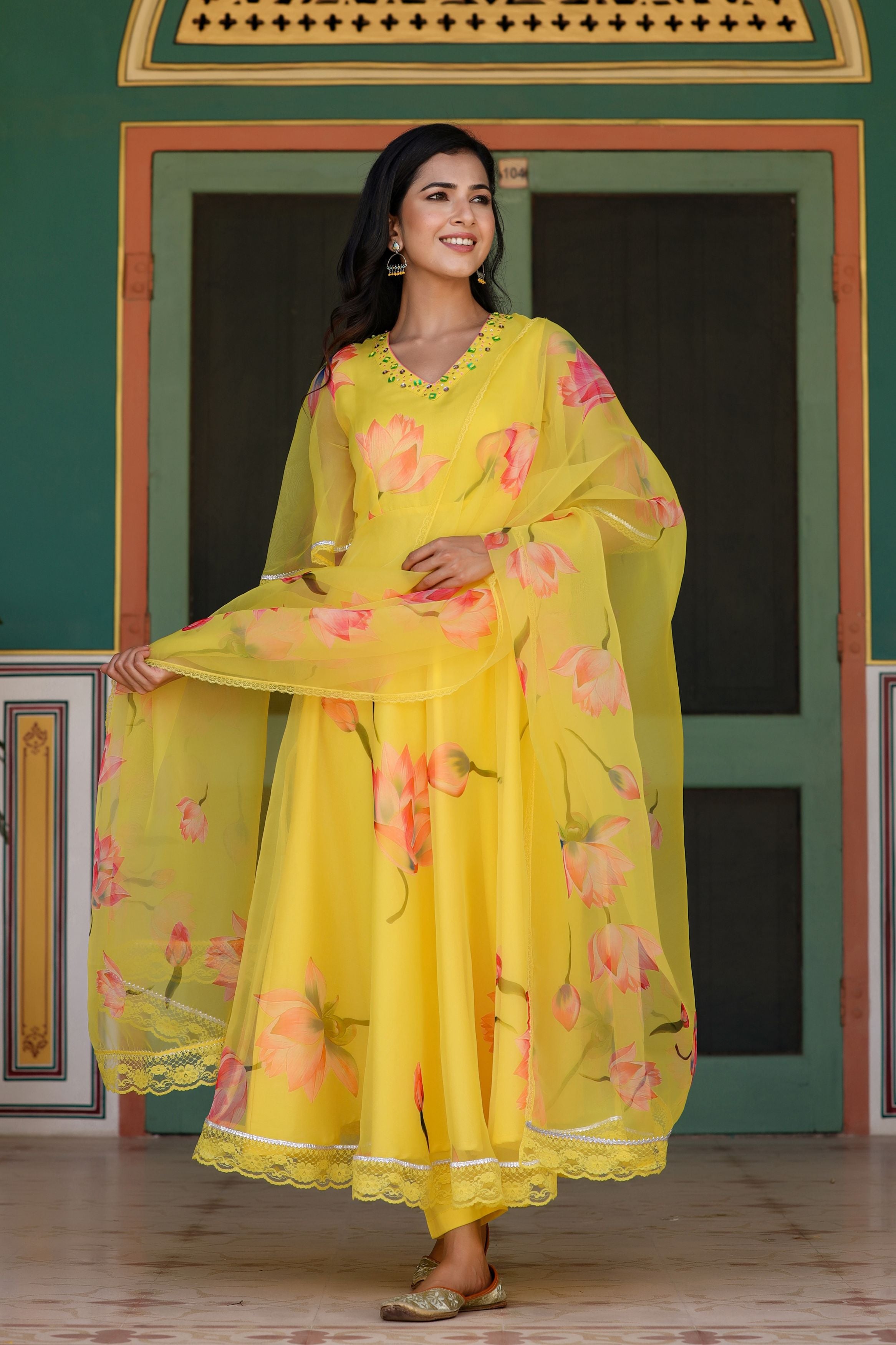 Yellow Womens Readymade Suits - Buy Yellow Womens Readymade Suits Online at  Best Prices In India | Flipkart.com