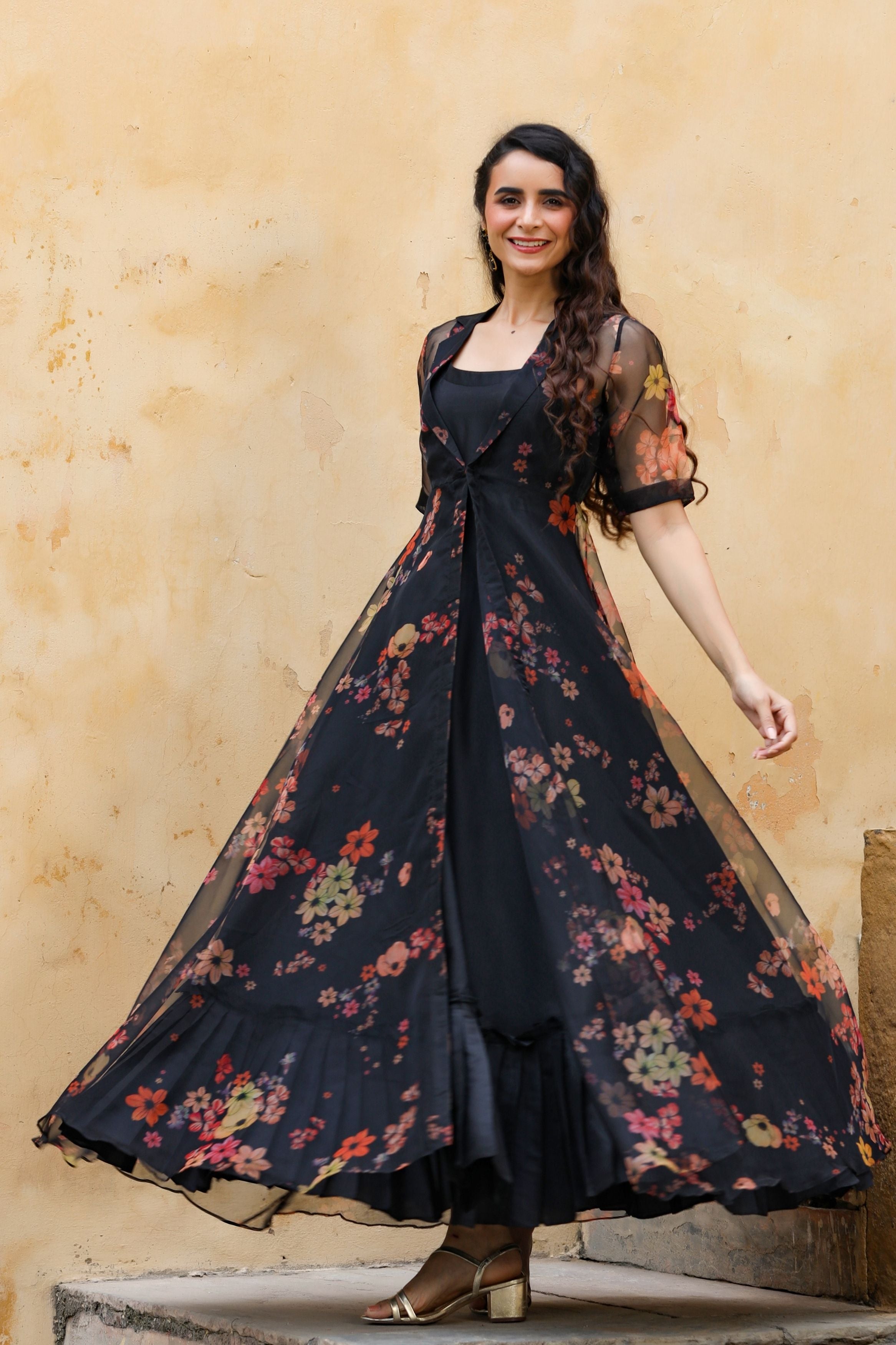Organza - Dresses - Indo Western Dresses: Buy Latest Indo Western Clothing  Online | Utsav Fashion
